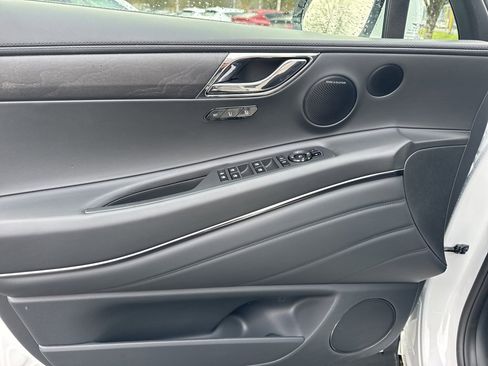 New 2026 Genesis GV80 3.5T Prestige image 15