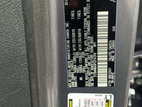 Used 2023 Lexus RX 350 Premium image 35