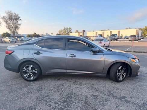 Used 2023 Nissan Sentra SV FWD image 7