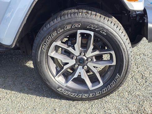 Used 2024 Jeep Wrangler Sport S w/ Convenience Group image 9