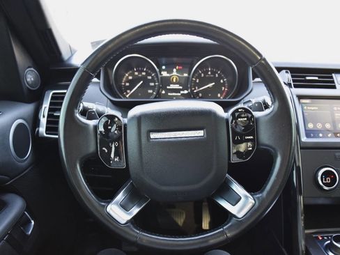 Used 2019 Land Rover Discovery SE AWD/4WD image 23