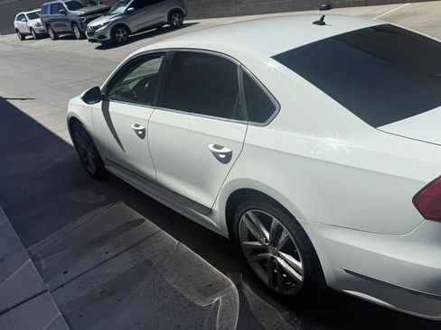 Used 2016 Volkswagen Passat 1.8T R-Line FWD image 6