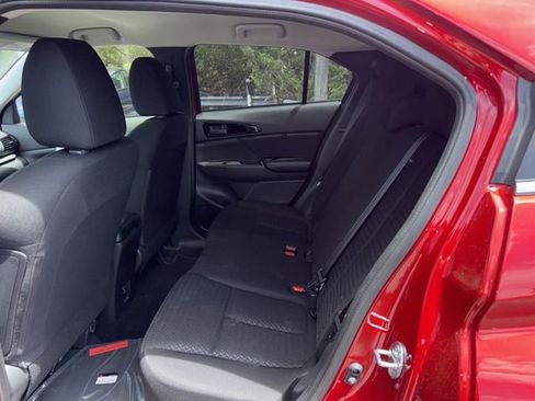 Used 2025 Mitsubishi Eclipse Cross ES image 7