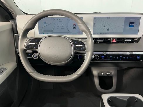 Used 2024 Hyundai Ioniq 5 SEL image 13