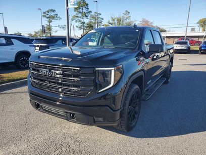 Certified 2025 GMC Sierra 1500 Elevation w/ LPO, Elevation Black Package