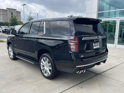 Used 2022 Chevrolet Tahoe High Country AWD/4WD image 9