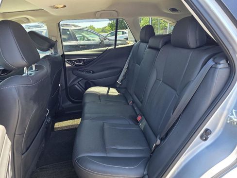 Used 2022 Subaru Outback Limited AWD/4WD image 14