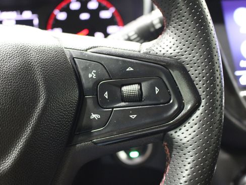 Used 2022 Chevrolet TrailBlazer RS w/ Sun and Liftgate Package image 13