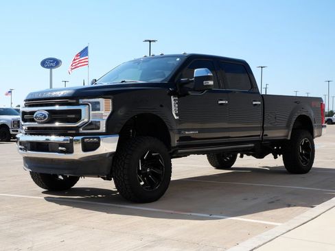 Used 2021 Ford F350 King Ranch w/ King Ranch Ultimate Package AWD/4WD image 6