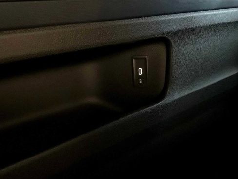 New 2025 Volkswagen ID. Buzz Pro S image 22