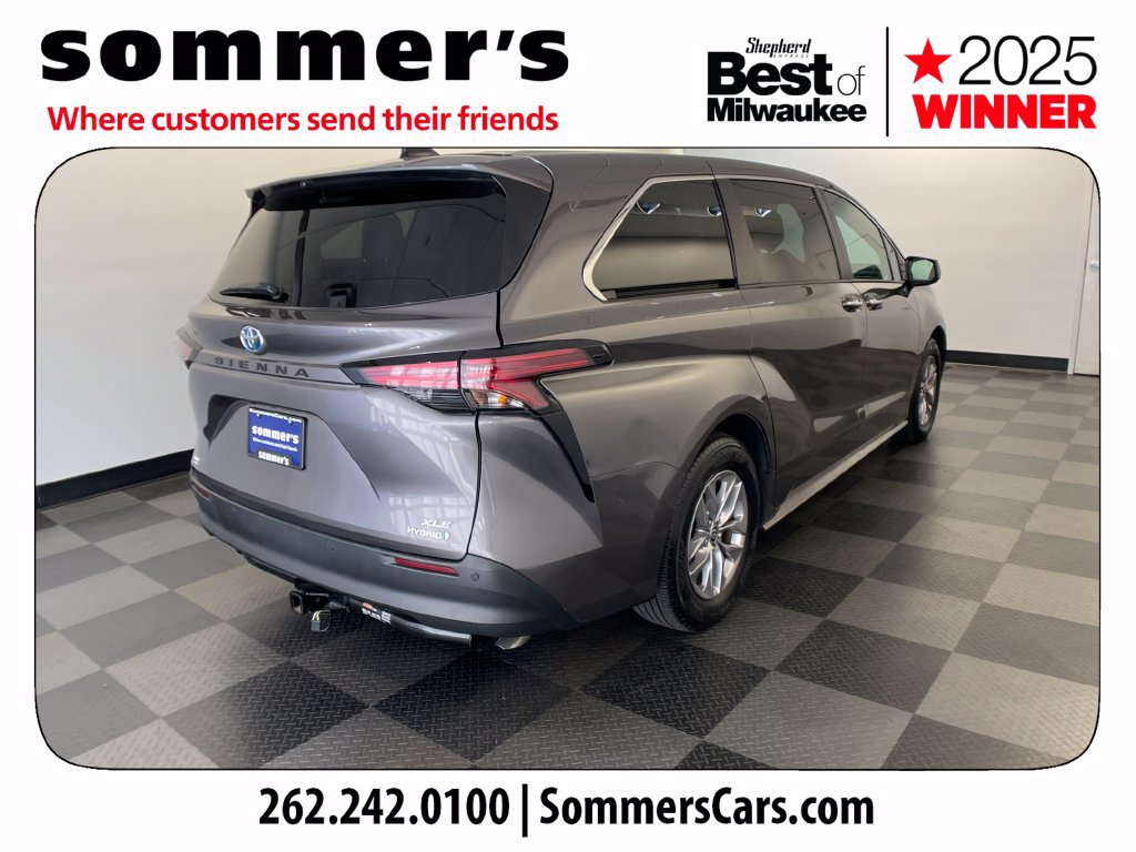 Used 2022 Toyota Sienna XLE FWD image 7