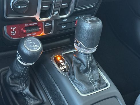 New 2026 Jeep Wrangler Unlimited Sport AWD/4WD image 20