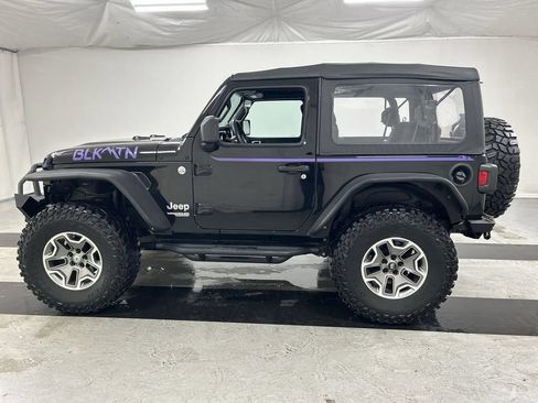 Used 2021 Jeep Wrangler Sport AWD/4WD image 6