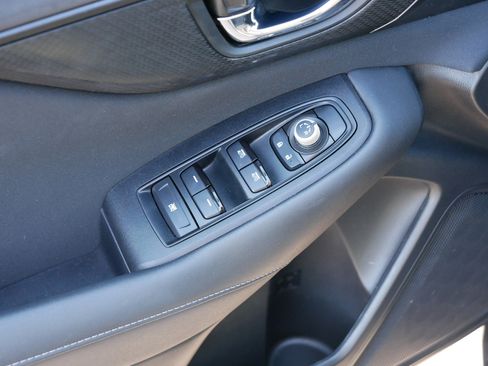 Used 2025 Subaru Outback Premium AWD/4WD image 19