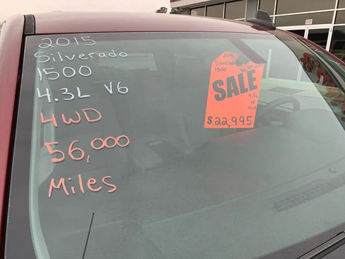 Used 2015 Chevrolet Silverado 1500 W/T w/ Trailering Package image 3