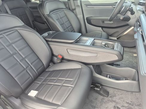 New 2026 Kia EV9 Land AWD/4WD image 15
