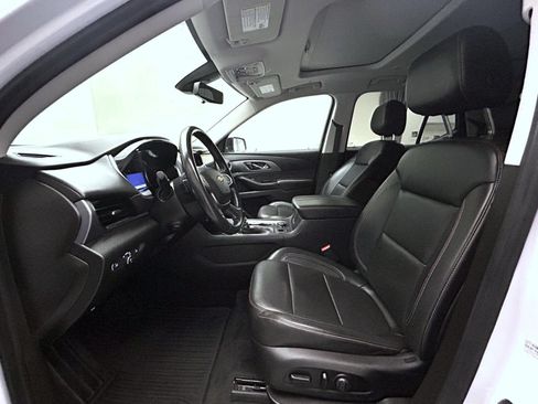 Used 2021 Chevrolet Traverse Premier w/ Redline Edition AWD/4WD image 10
