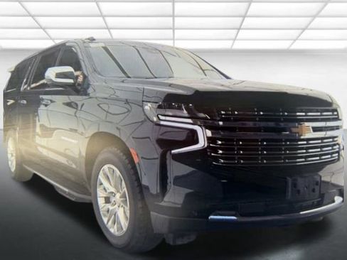 Certified 2023 Chevrolet Suburban Premier image 1