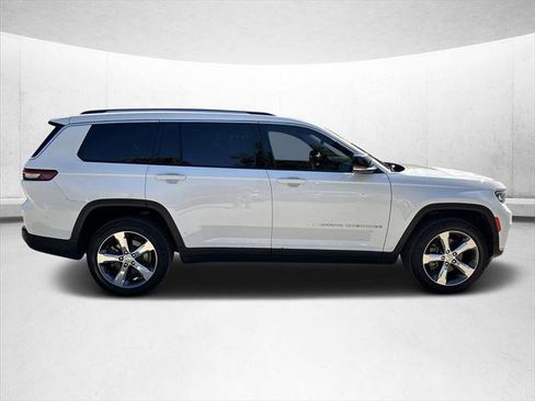 Certified 2021 Jeep Grand Cherokee L Limited image 2