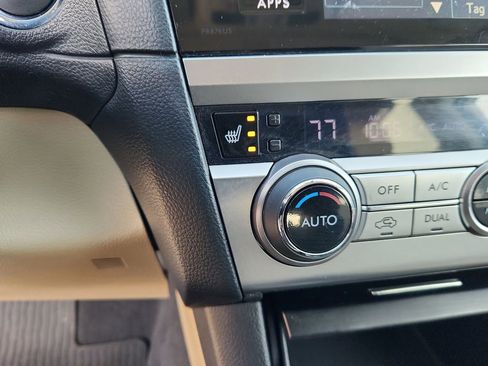 Used 2017 Subaru Outback 2.5i Limited image 21