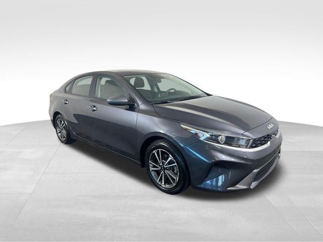 Used 2023 Kia Forte LXS FWD image 7