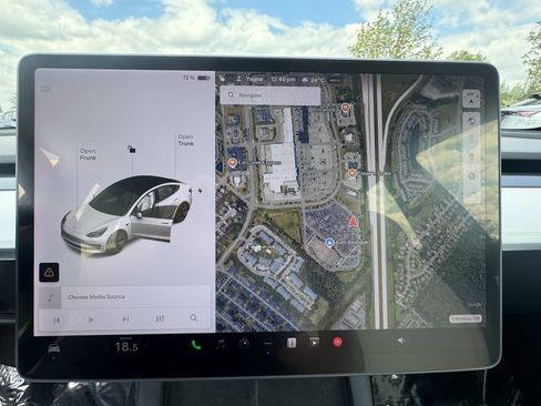 Used 2021 Tesla Model 3 Long Range AWD/4WD image 15