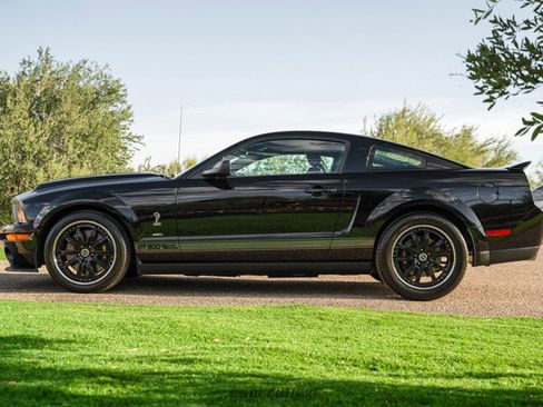 Used 2007 Ford Mustang Shelby GT500 RWD image 3