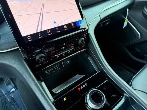 New 2025 Jeep Grand Cherokee L Limited w/ Trailer Tow Package image 18