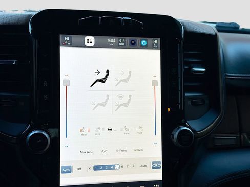 Used 2024 RAM 3500 Limited image 16