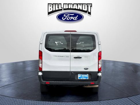 Used 2022 Ford Transit 350 XLT RWD image 4