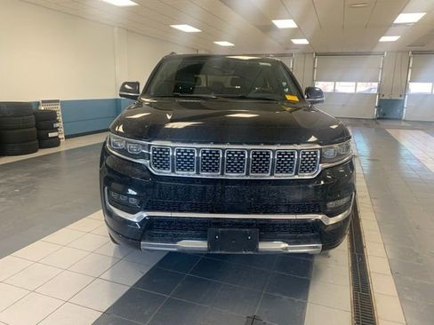 Used 2022 Jeep Grand Wagoneer Series II w/ Premium Group II image 8