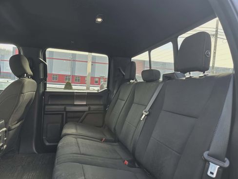Used 2018 Ford F150 XLT w/ Equipment Group 302A Luxury image 12