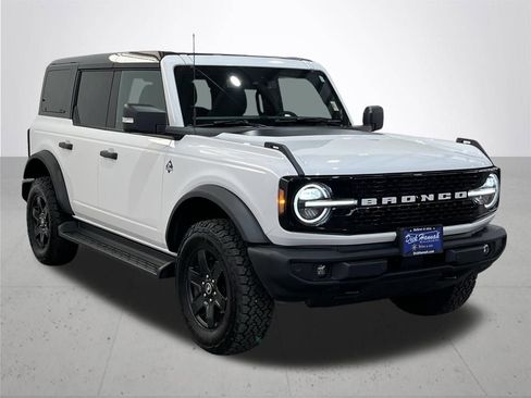 Certified 2025 Ford Bronco Outer Banks AWD/4WD image 9