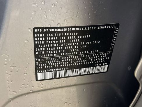 Used 2022 Volkswagen Tiguan SE R-Line image 30