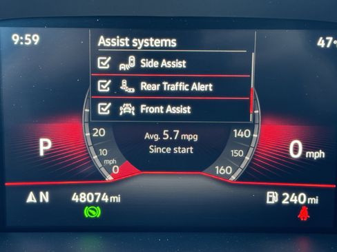 Used 2022 Volkswagen Tiguan SE R-Line image 23