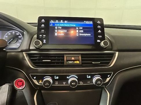 Used 2022 Honda Accord EX-L image 23