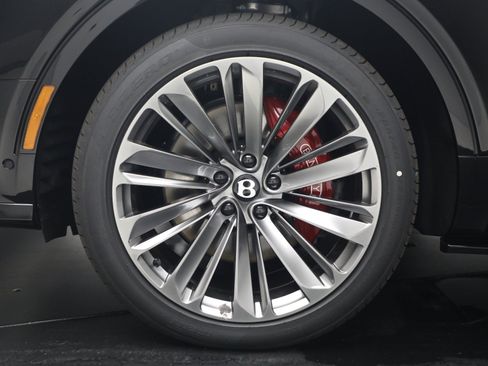 New 2026 Bentley Bentayga Speed AWD/4WD image 10