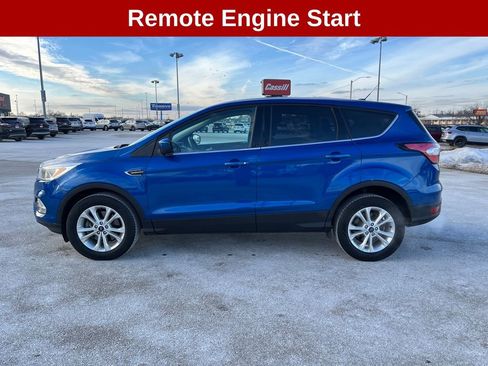 Used 2017 Ford Escape SE w/ SE Cold Weather Package image 2