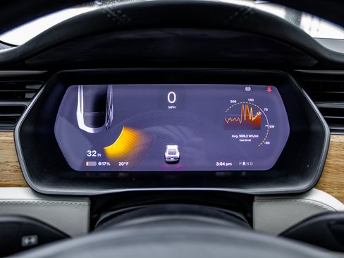 Used 2020 Tesla Model S Long Range Plus image 25