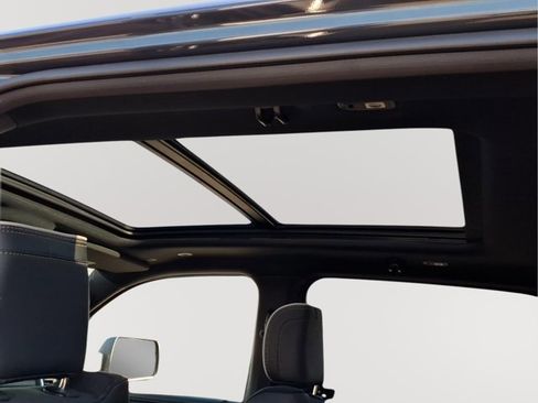 New 2026 RAM 1500 Limited w/ Night Edition image 7