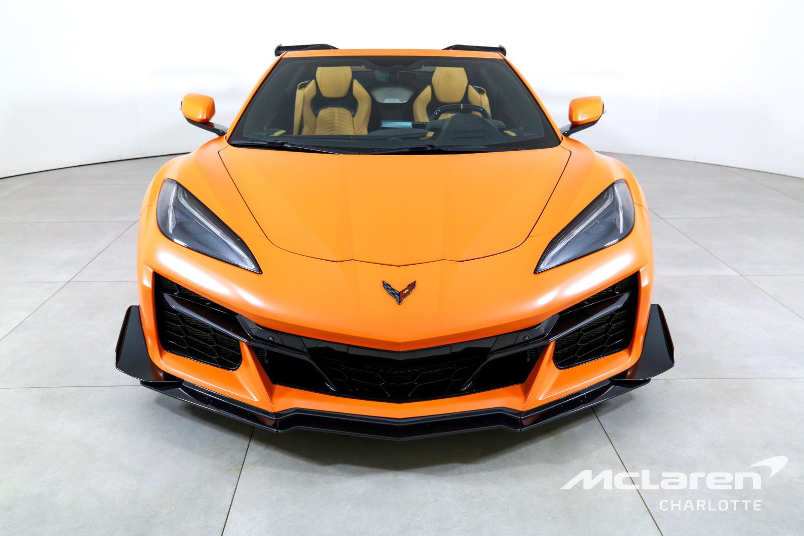 Used 2023 Chevrolet Corvette Z06 w/ Z07 Performance Package RWD image 5