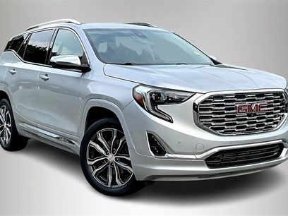 Used 2020 GMC Terrain Denali w/ Denali Premium Package