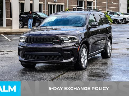Used 2025 Dodge Durango GT AWD/4WD image 3