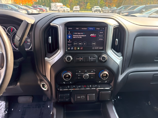 Used 2020 Chevrolet Silverado 1500 LT Trail Boss AWD/4WD image 26