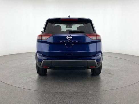 Used 2025 Nissan Rogue SV AWD/4WD image 7