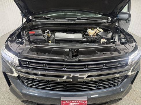 Used 2021 Chevrolet Suburban RST AWD/4WD image 42