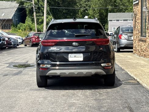 Used 2020 Kia Sportage S w/ S Premium Package AWD/4WD image 4