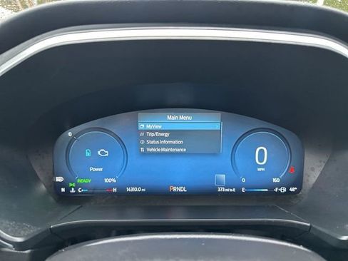 Used 2023 Ford Escape Platinum w/ Premium Technology Package image 26