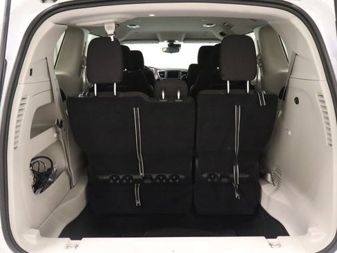 Certified 2023 Chrysler Voyager LX FWD image 18