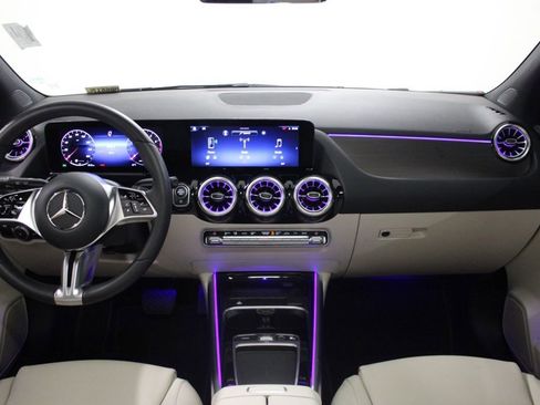 Certified 2026 Mercedes-Benz GLA 250 image 19
